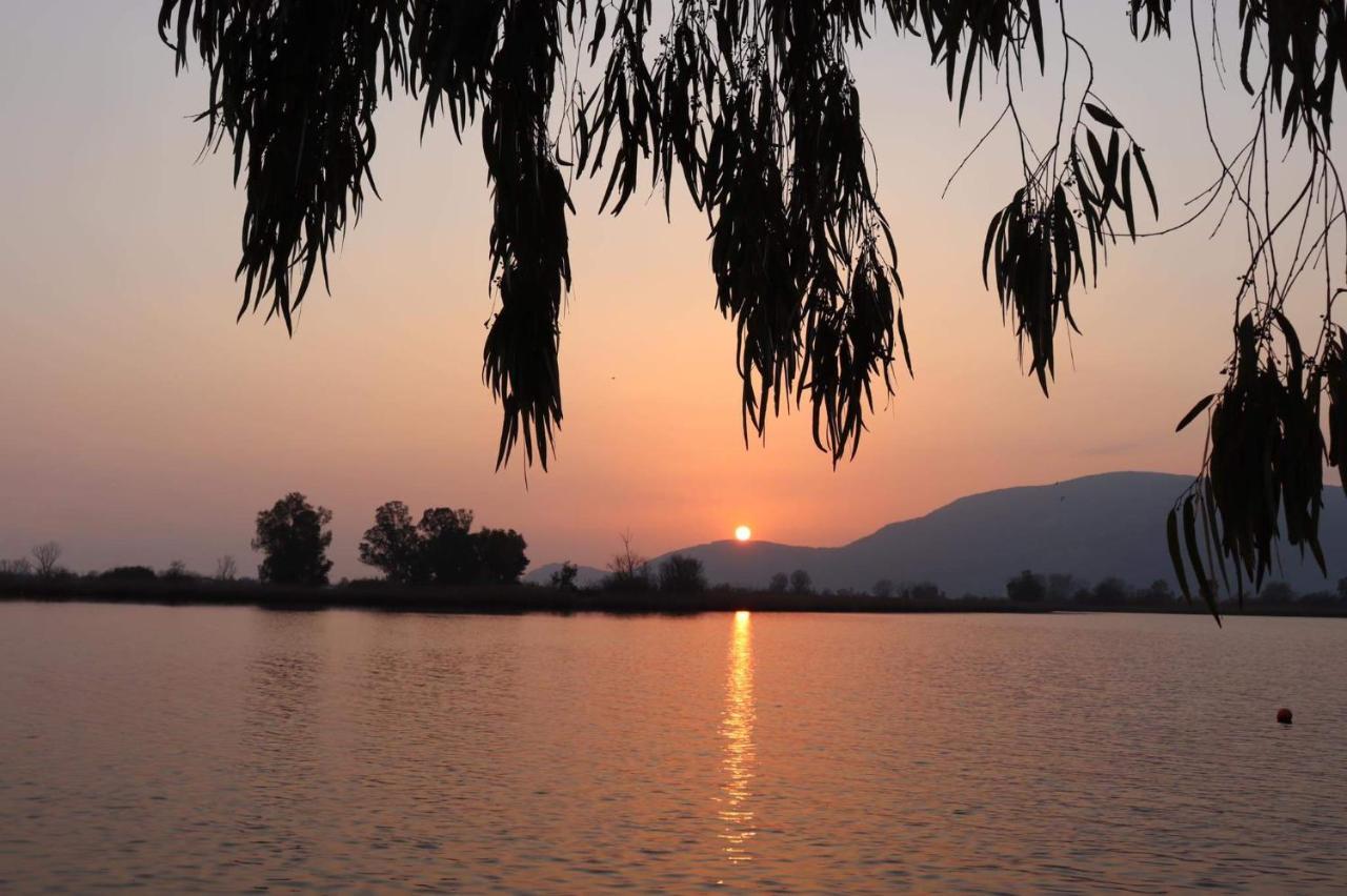 Magia Sul Lago Di Fondi Monte San Biagio Extérieur photo