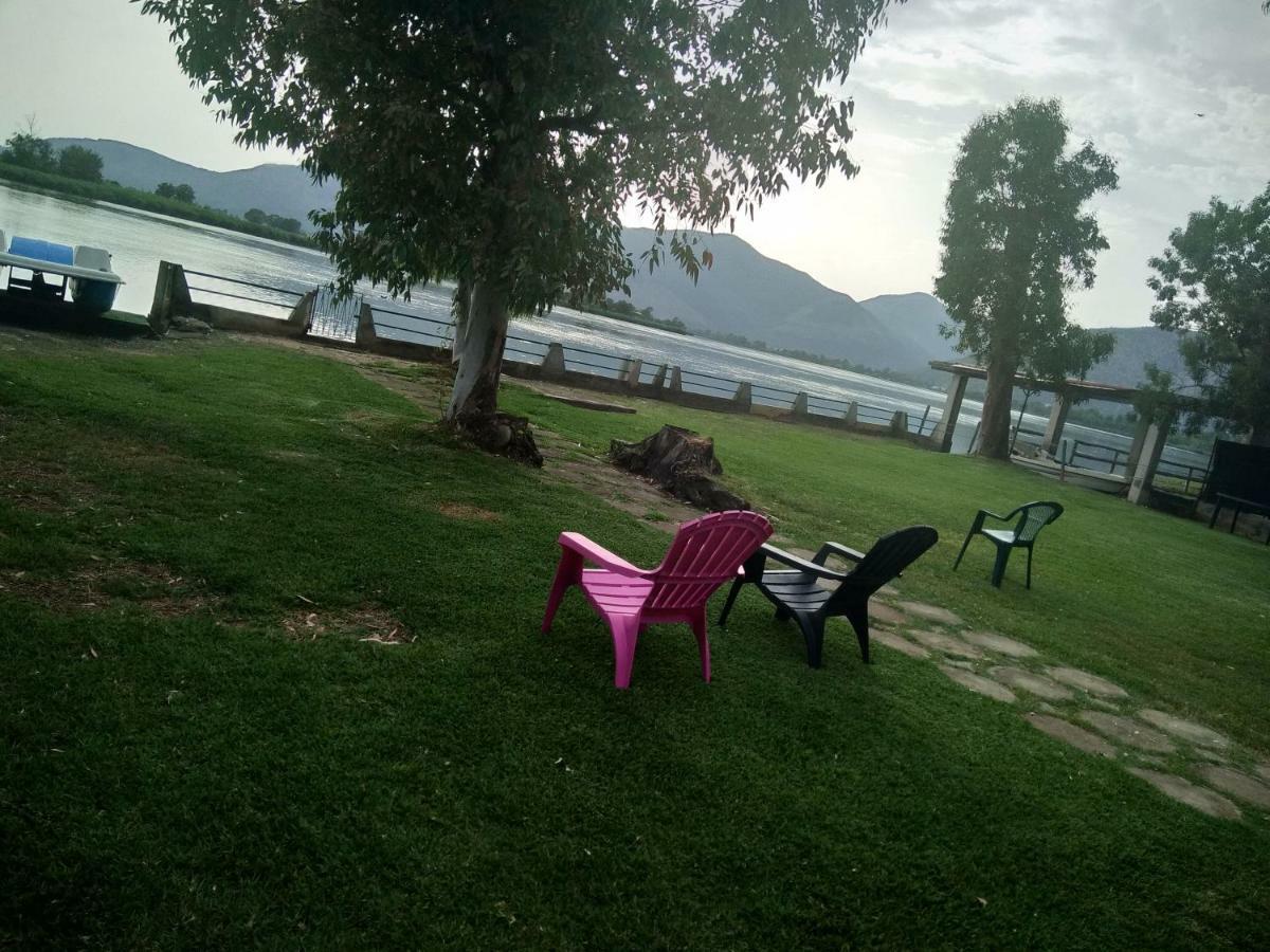 Magia Sul Lago Di Fondi Monte San Biagio Extérieur photo
